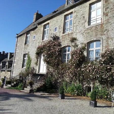 Les Du Chateau Du Rozel Le Rozel