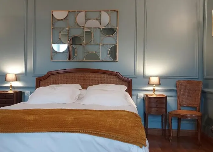 Bed and Breakfast Les Du Chateau Du Rozel