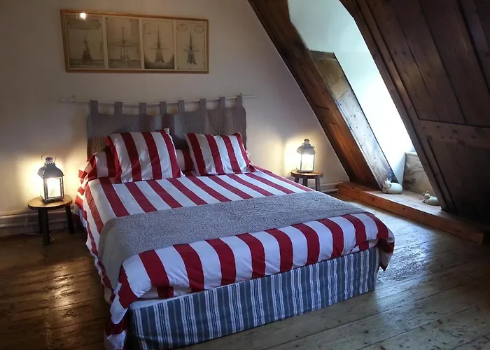 Les Du Chateau Du Rozel 4*