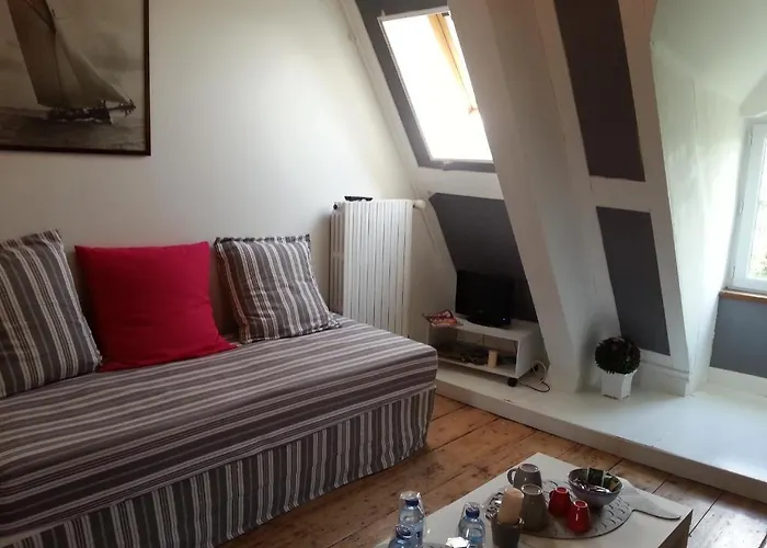 Les Du Chateau Du Rozel Bed and Breakfast Le Rozel