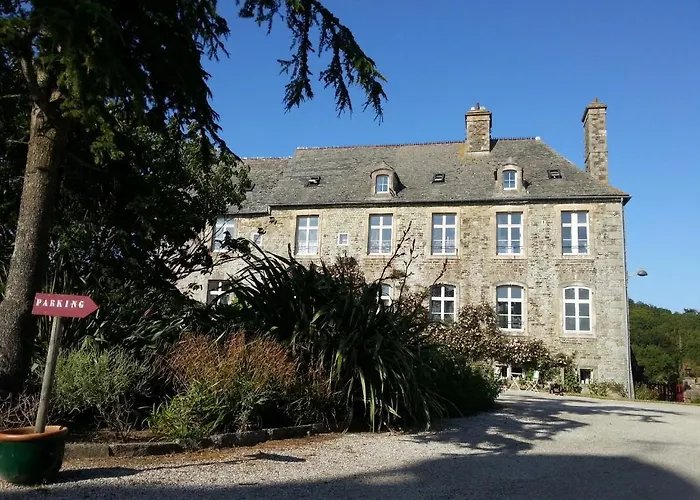 Bed and Breakfast Les Du Chateau Du Rozel