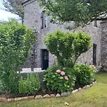 לינה וארוחת בוקר Les Du Chateau Du Rozel Le Rozel