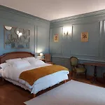 Les Du Chateau Du Rozel 4*