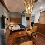 Chateau Du Rozel Bed & Breakfast 4*