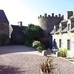 Les Du Chateau Du Rozel