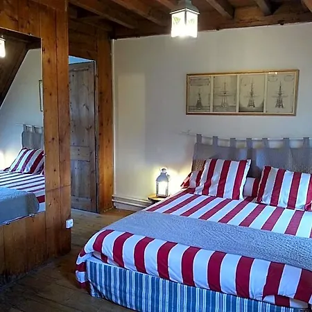 Les Du Chateau Du Rozel Le Rozel