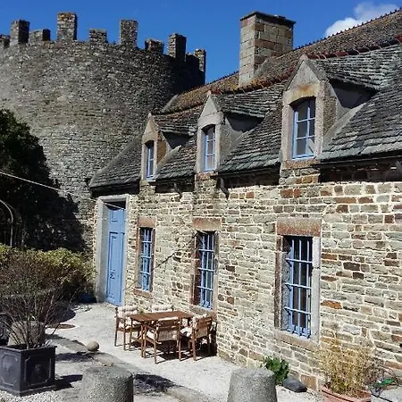 住宿加早餐酒店 Les Du Chateau Du Rozel 4*