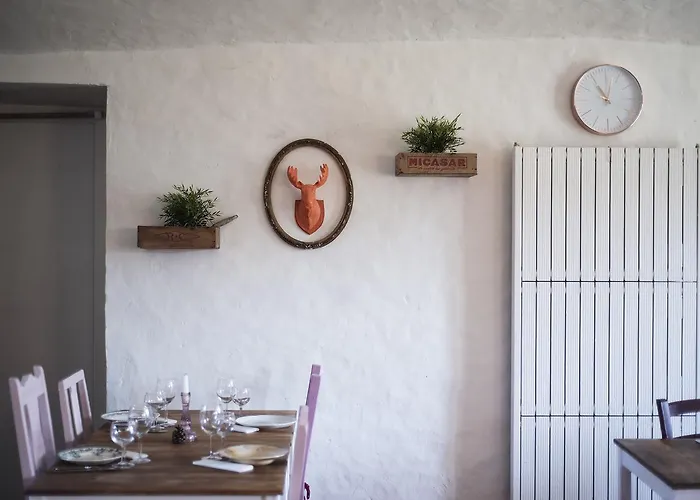 Chateau Du Rozel Bed & Breakfast